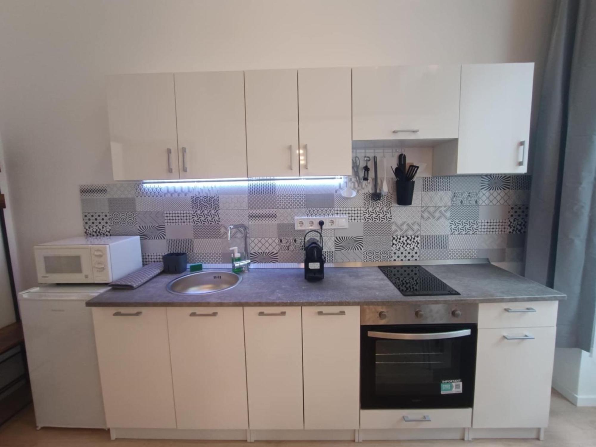 Niko'S Apartments — Photos 3